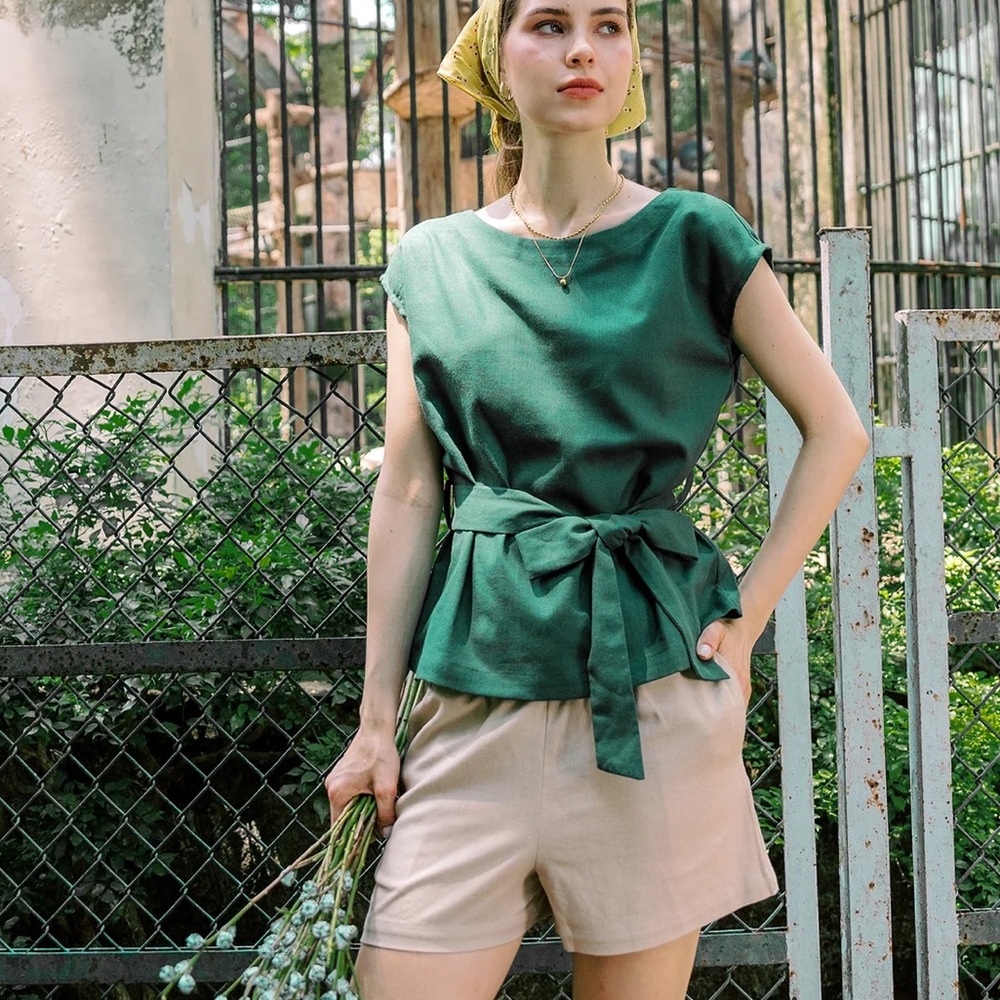 Hannah Canvas 100% Linen Dark Green Sleeveless Top